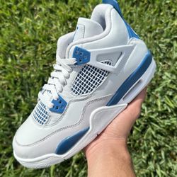 (7Y/7M) JORDAN 4 MILITARY BLUE