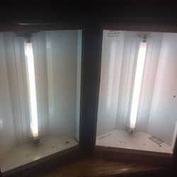 1 Fluorescent Light Fixture Good Lite Model A 600