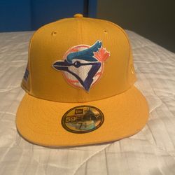 Toronto Blue Jays fitted hat