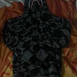 gray bape hoodie medium size
