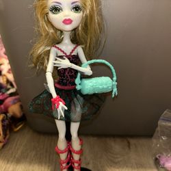 Monster High Lagoona Blue Dance Class