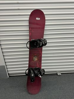 Burton Hometown Hero Snowboard With Burton Cartel Bindings