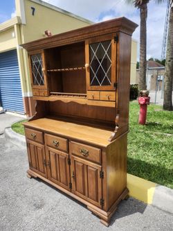 ETHAN ALLEN Heirloom Nutmeg Maple Colonial Early American 57" Buffet - Same day delivery available 🚚.