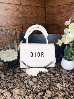 Handbag