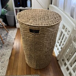 Tall, Seagrass, Laundry Hamper With Lid