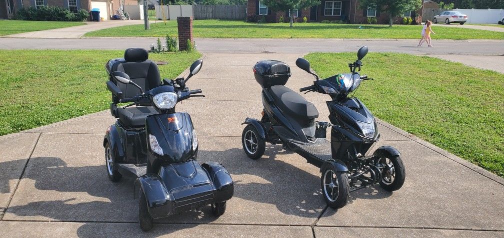 Electric 4 Wheelers 3 Total
