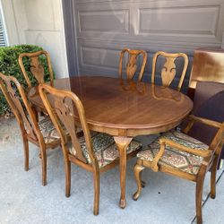 🚨 FREE! Curb Alert! Red Cabinet, Unique Chairs, Dining room Set 