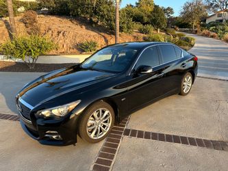 2017 Infiniti Q50  Premium  3.0t 77k miles