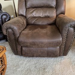 2  Matching Recliners