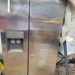 **** Moving Sale ****