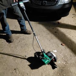 Weedeater edger