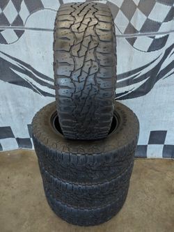 LT 275/65r18 Goodyear Wrangler Ultra-Terrain AT Load "E" Tires