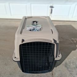 Top Paw Medium Size Travel Dog House (NEW)