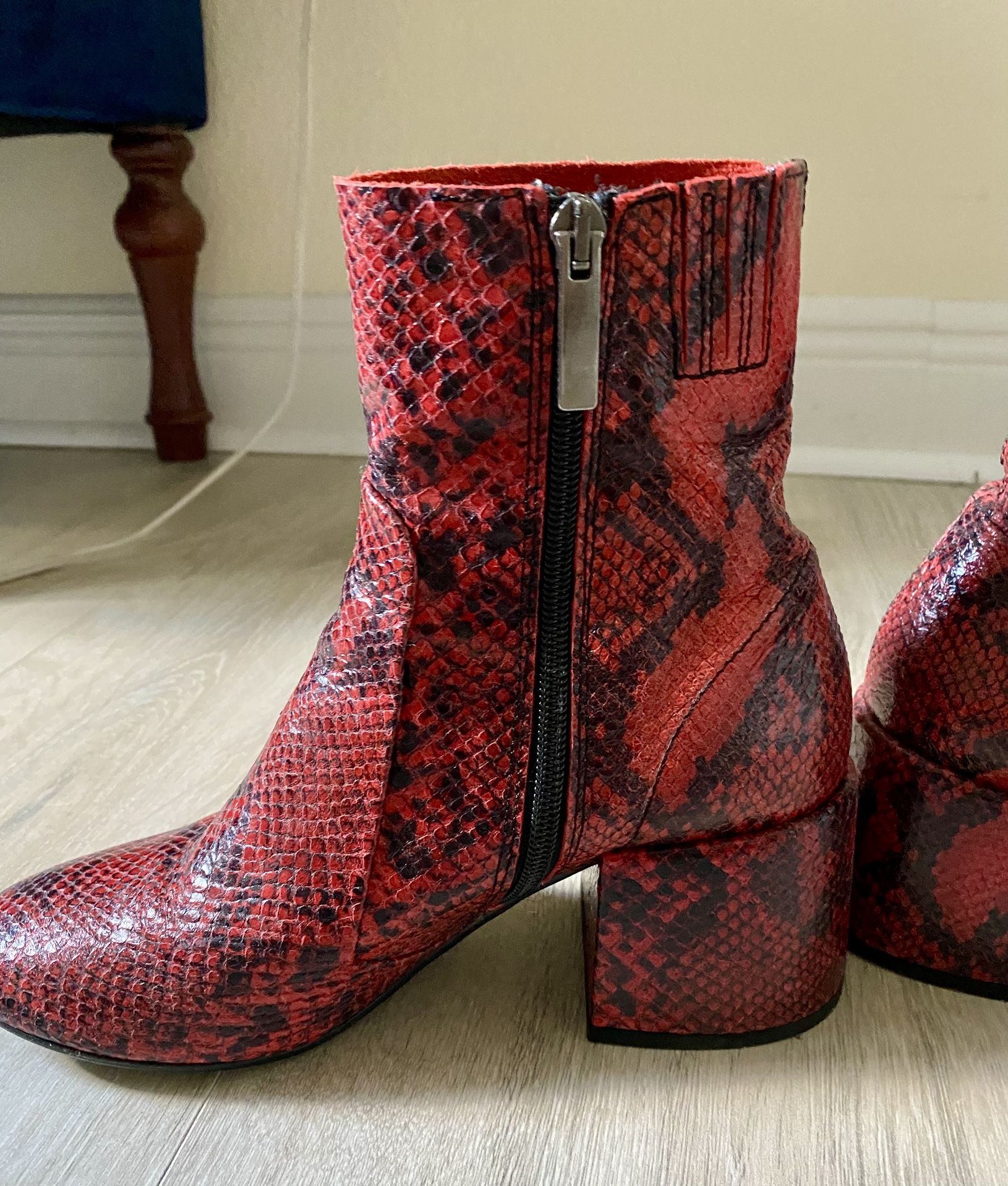 Women’s Genuine Leather Red Black Snake Boots 8