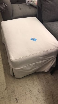 Ottoman with feather filling