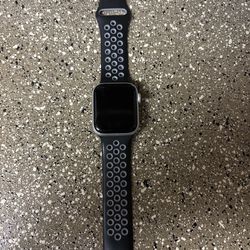 Apple Watch Series -6