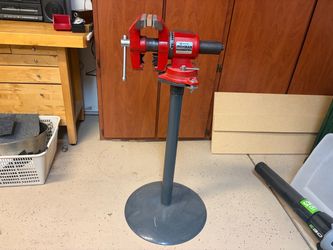 Alltrade Iron Man Professional Duty Bench Vise With Stand