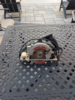 Porter-Cable Model 345 circular saw, designed for heavy-duty 150mm (6") cutting.