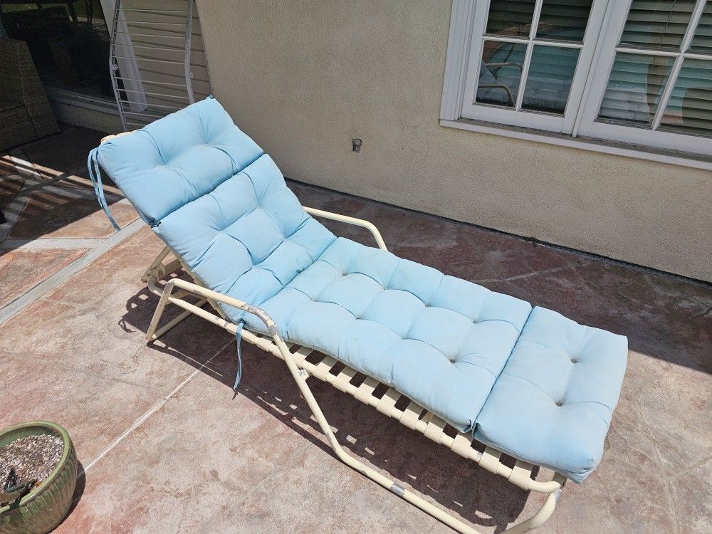 Chaise Lounge For Patio