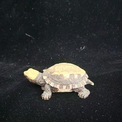 Miniture Turtle Figurine 