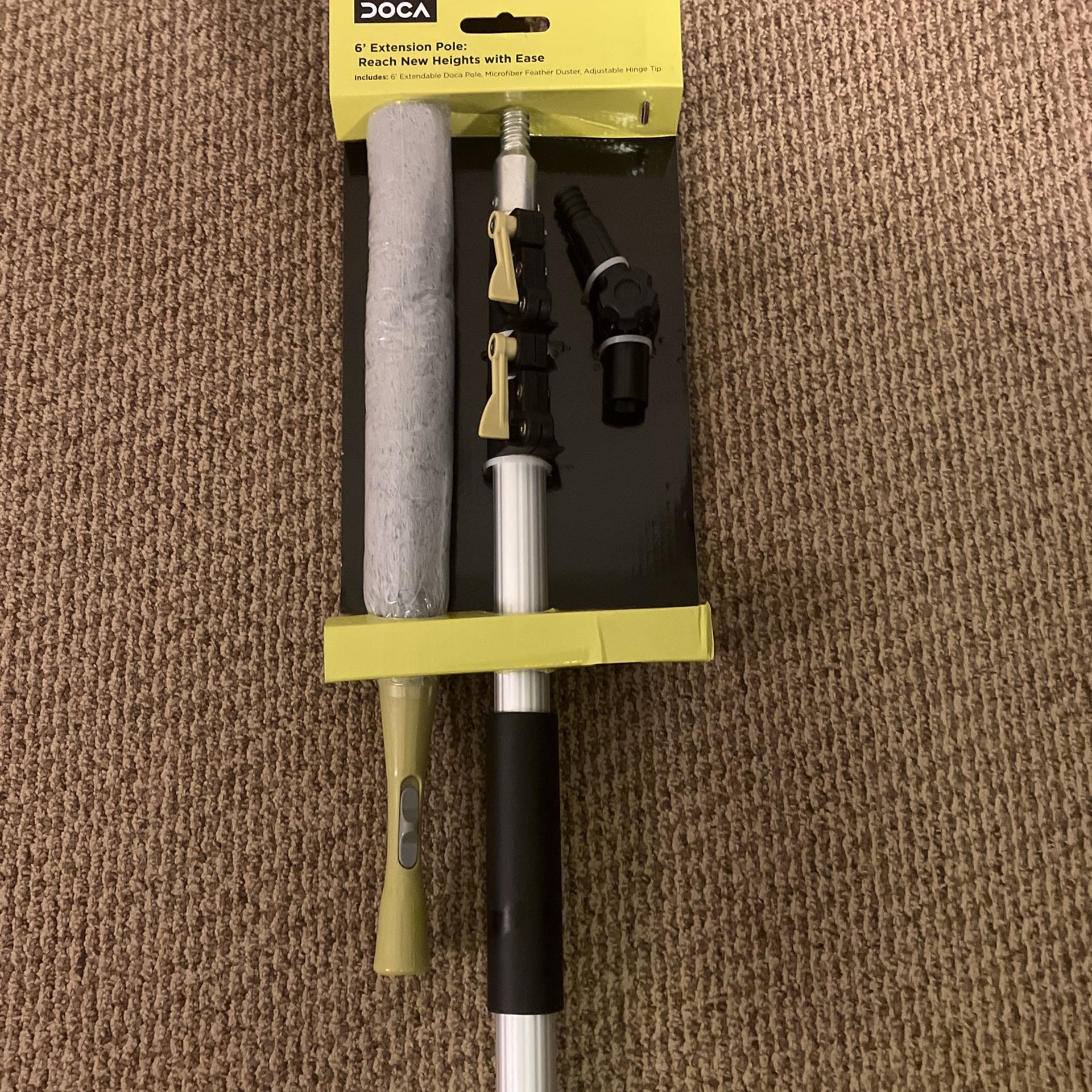Doca Pole And Cleaning Accessories