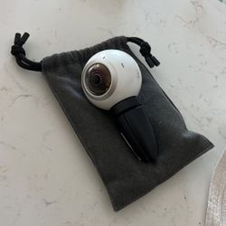 Samsung Gear Camera