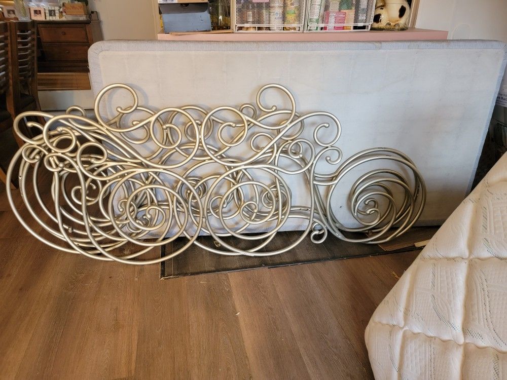PRINCES TWIN BED