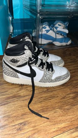 Jordan 1 Mids
