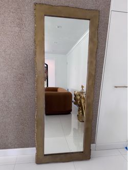 Wall decorative mirror