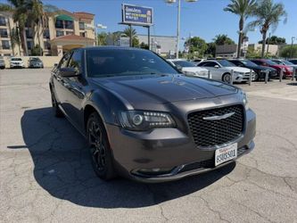 2019 Chrysler 300