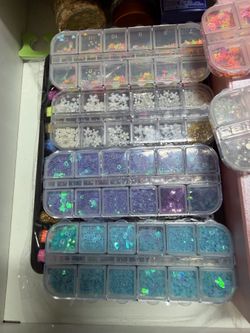 Nail accessories