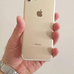 iPhone 7 32GB Unlocked 
