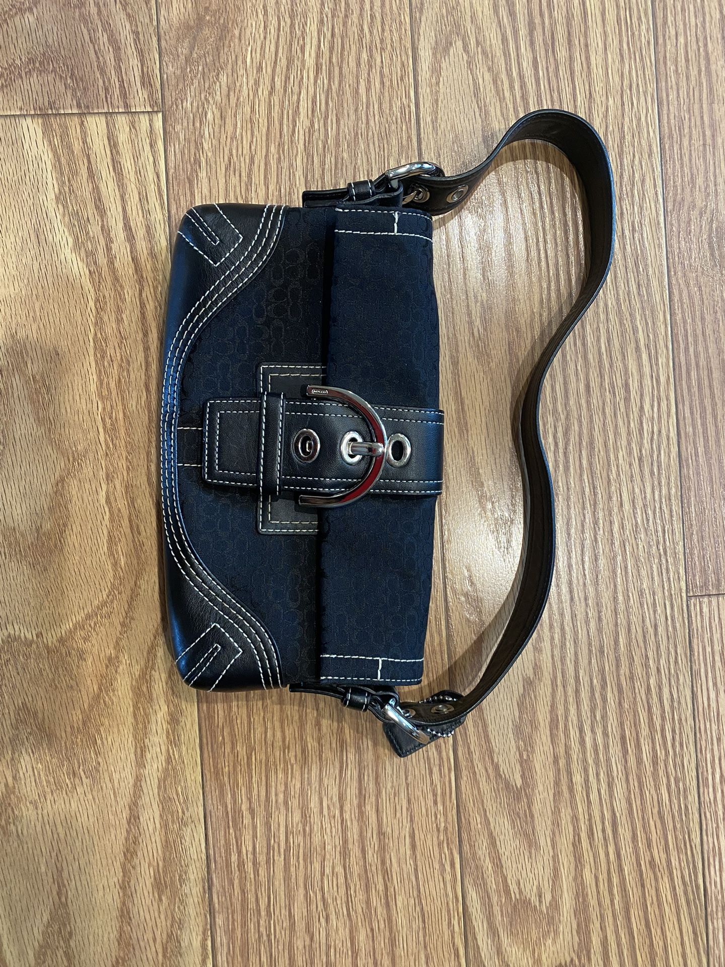 Coach Purse - Never Used.  Smoke Free/ Dog Free Home 