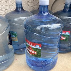 Full new water bottles arrowhead
