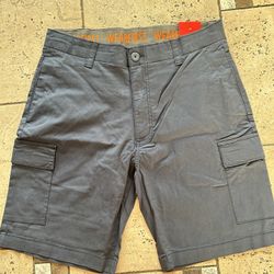 NWT Wearfirst men’s cargo shorts Size 34