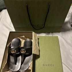Gucci Sandals 