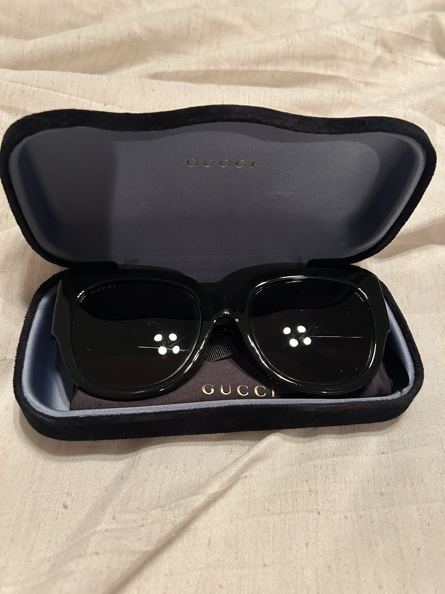 Women’s Gucci Sunglasses Authentic
