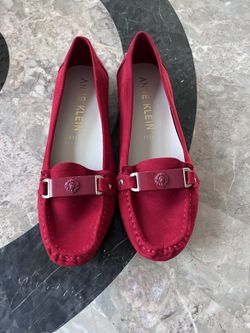 Brand-New, Read, Flat Shoes