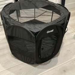 🐶 Pet Playpen 🐈⬛