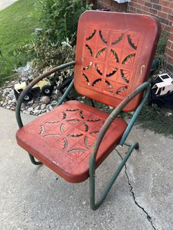 Vintage Metal Chair; Cracked Paint