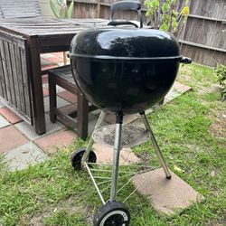 Weber Charcoal Kettle Grill