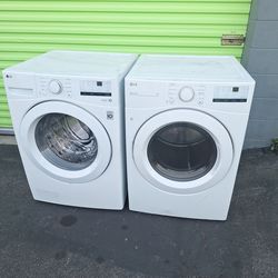 LG Washer & Gas Dryer Set
