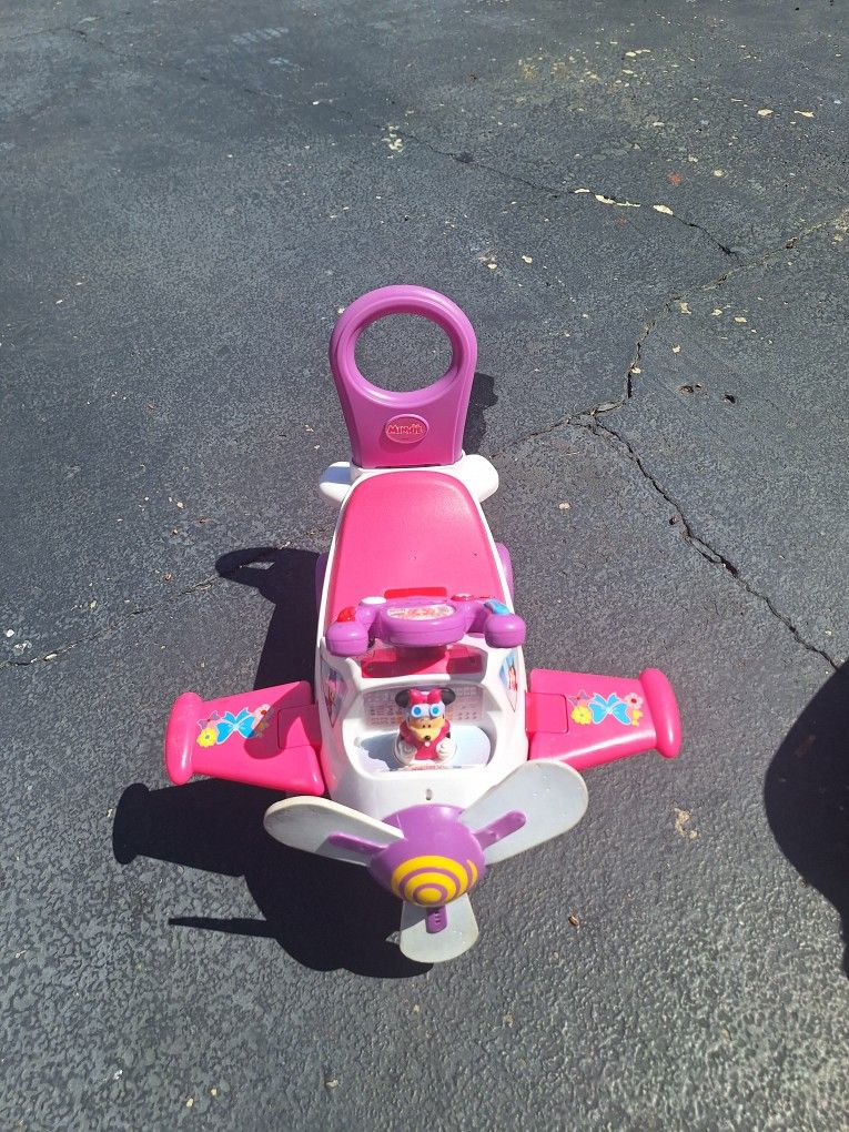 Minnie Plane