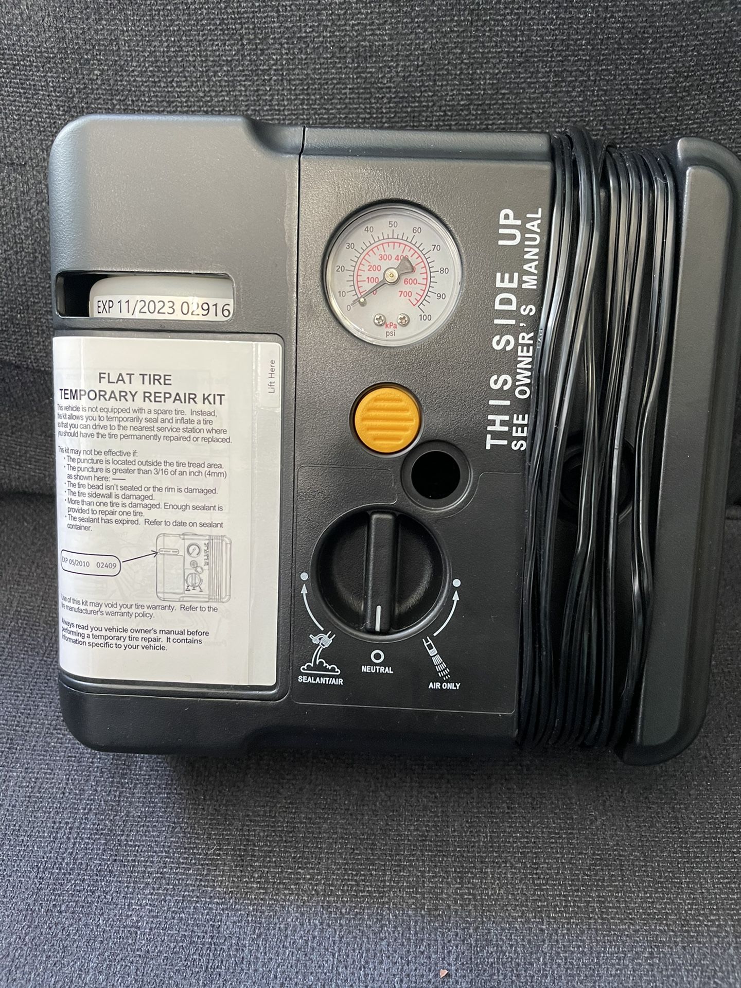 Flat Tire Temporary Repair Kit