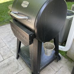 Pit Boss Grill 