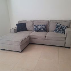 Bob's Furniture Gray Sectional Bed With Storage 