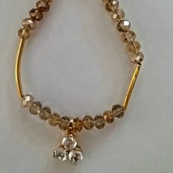 SWAROVSKI DESIGNER AUSTRIAN CRYSTAL  BRACELET/ANKLET 1 SIZE WITH LUCKY CZ CLOVER PENDANT