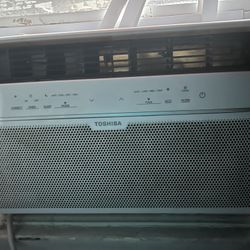 Window Air Conditioner 