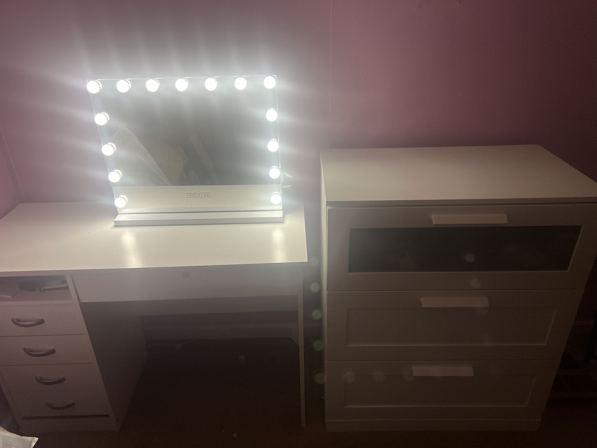 desk and dresser with vanity mirror 