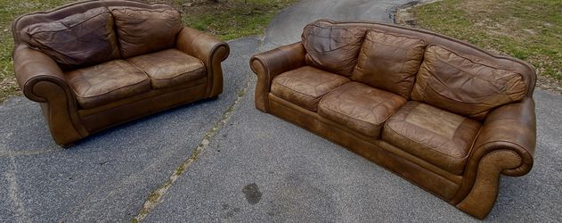 Leather Couch and Love seat furniture set